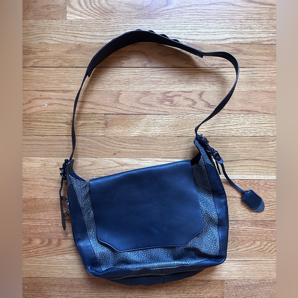 Rag & Bone Bradbury Flap Hobo Black Excellent